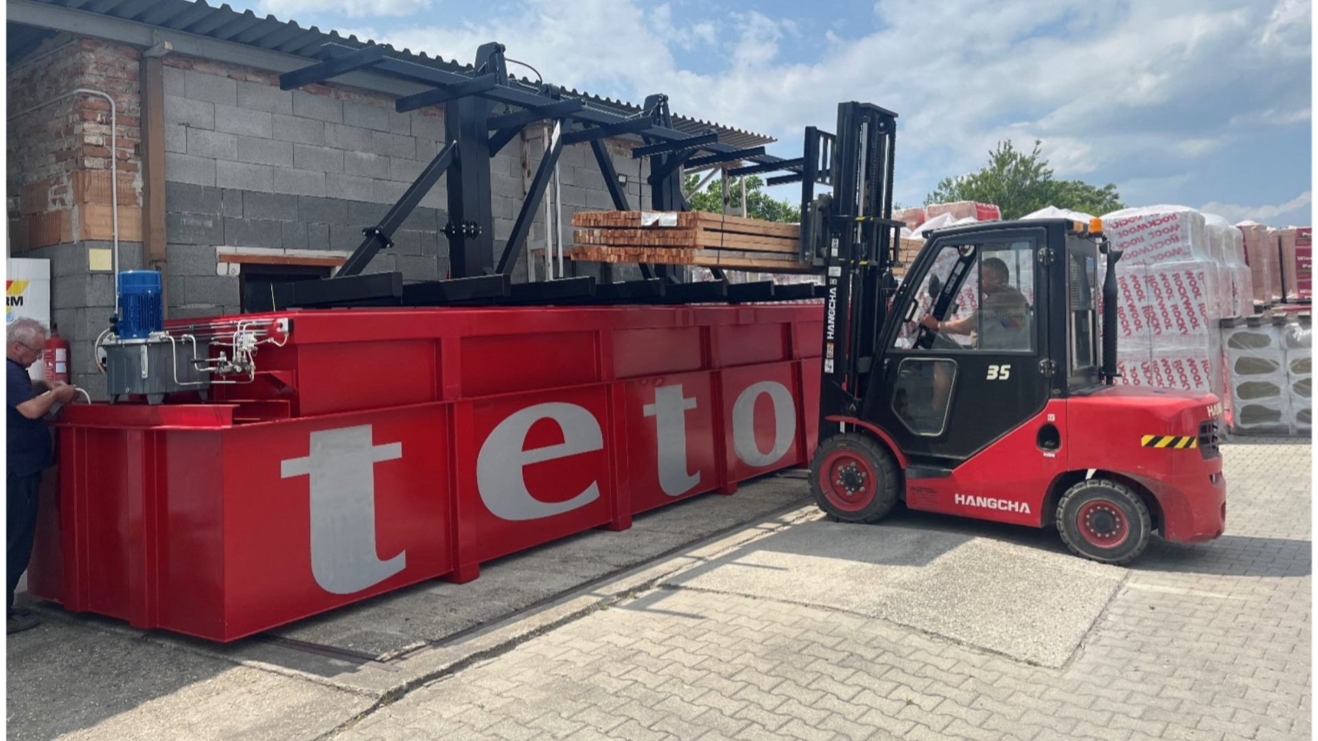 Hydrodip áztató/merítőkád hidraulikus emeléssel